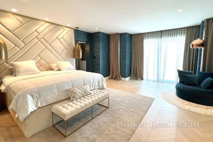 Image No.14-4 Bed Villa for sale