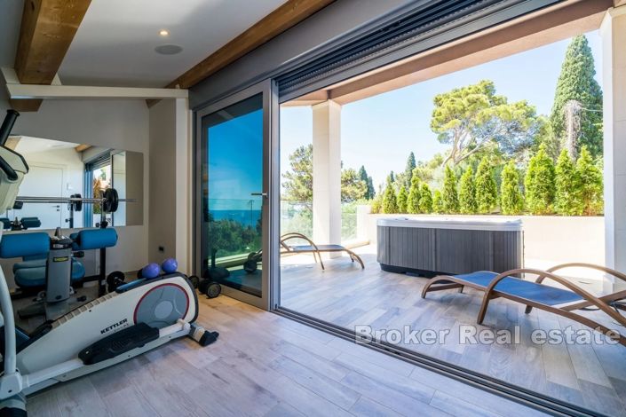 Image No.18-5 Bed Villa for sale