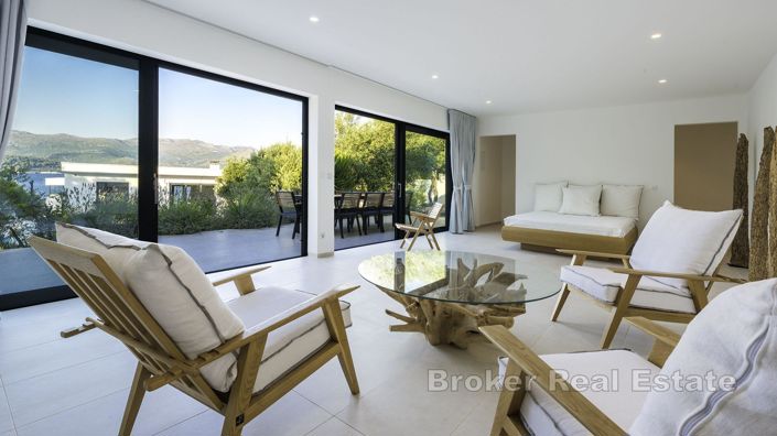 Image No.14-4 Bed Villa for sale