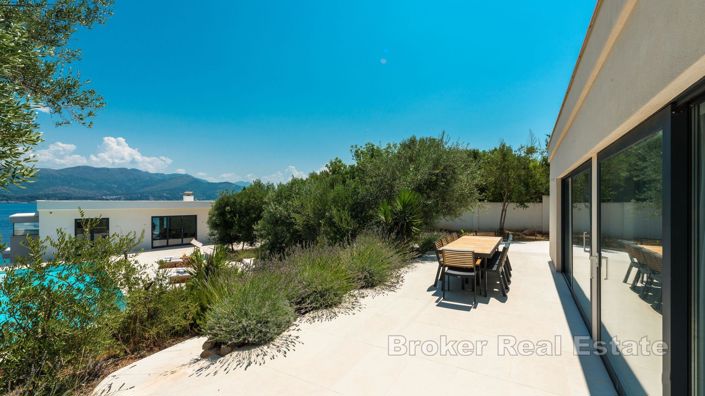 Image No.8-4 Bed Villa for sale