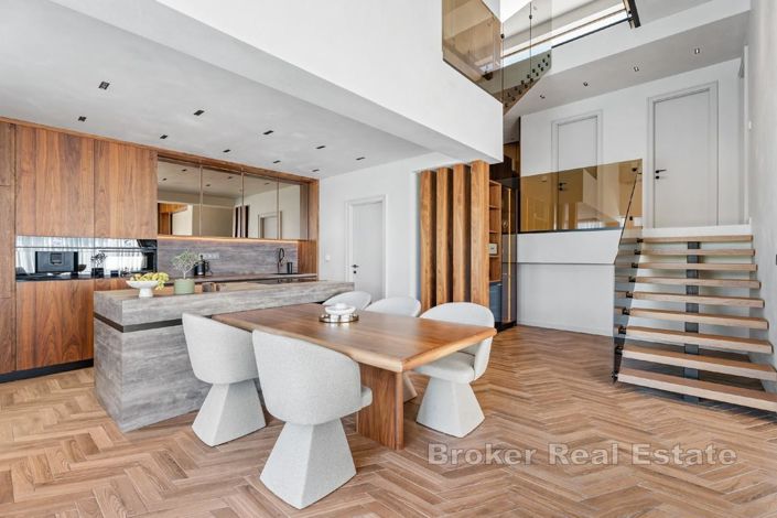 Image No.8-3 Bed Villa for sale