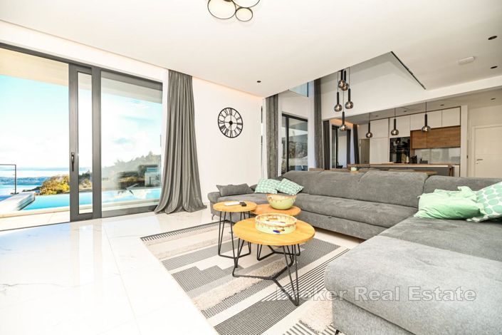 Image No.5-4 Bed Villa for sale