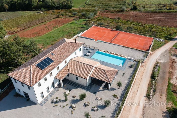 Image No.20-4 Bed Villa for sale