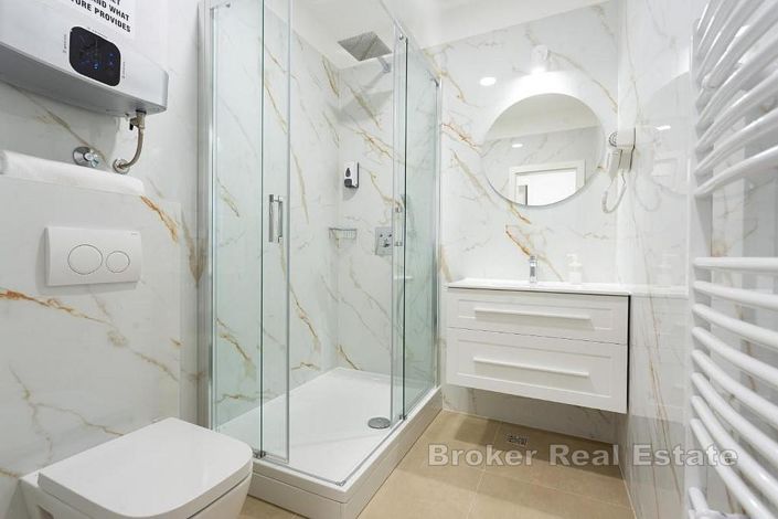 Image No.8-5 Bed Apartment for sale