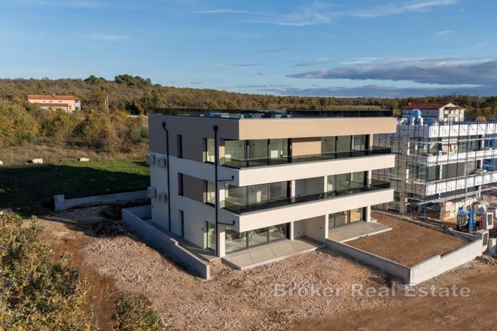 Image No.10-4 Bed Apartment for sale