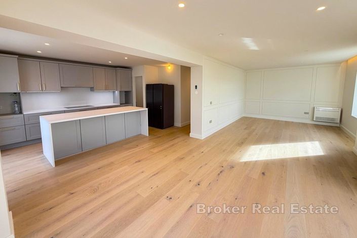 Image No.5-Villa de 5 chambres à vendre à Zadar