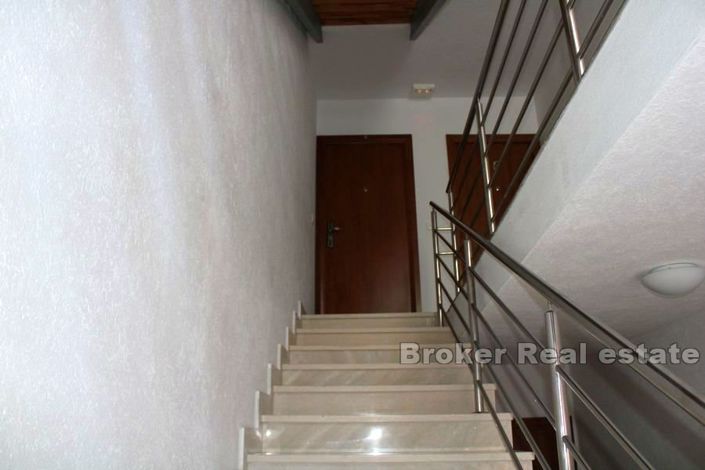 Image No.6-Villa de 6 chambres à vendre à Ciovo