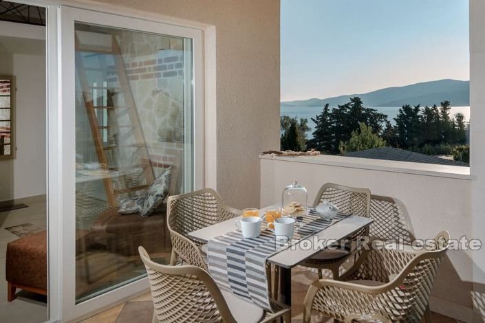 Image No.2-Villa de 11 chambres à vendre à Trogir