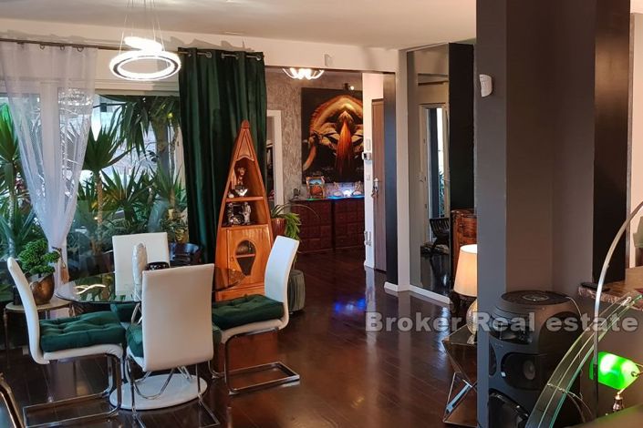 Image No.4-Appartement de 3 chambres à vendre à Trogir