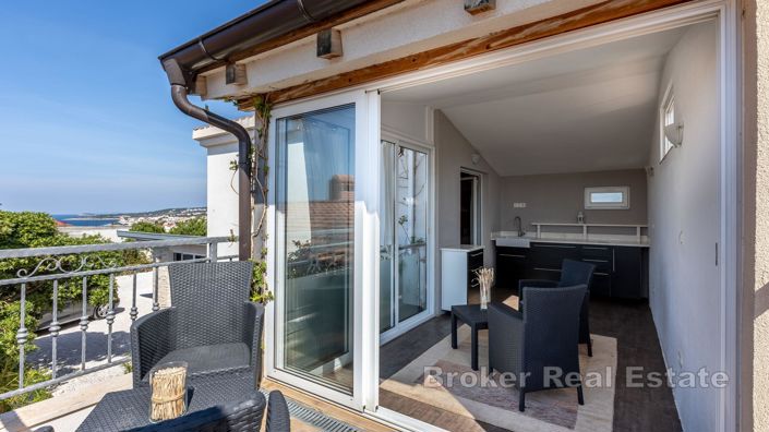 Image No.10-Villa de 6 chambres à vendre à Rogoznica