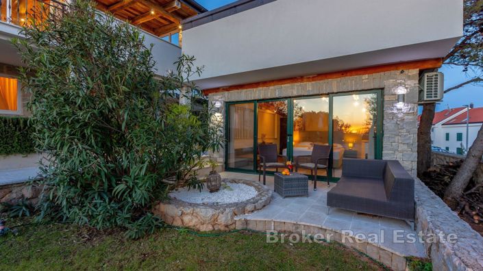 Image No.16-Villa de 6 chambres à vendre à Rogoznica