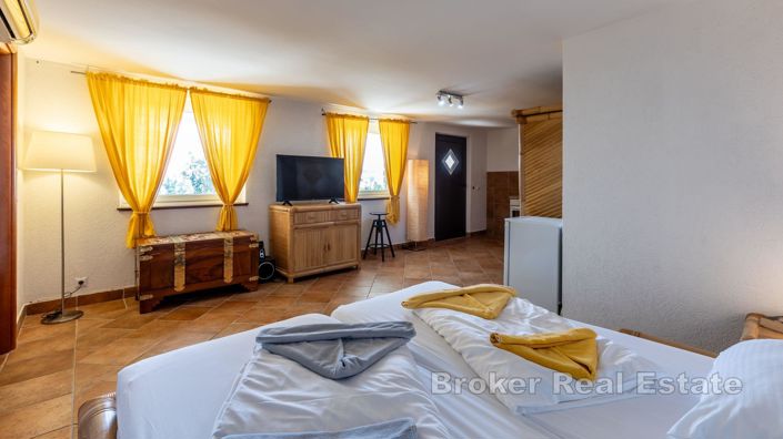 Image No.5-Villa de 6 chambres à vendre à Rogoznica