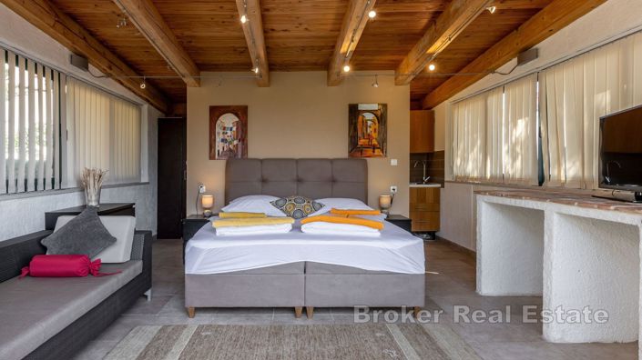 Image No.9-Villa de 6 chambres à vendre à Rogoznica