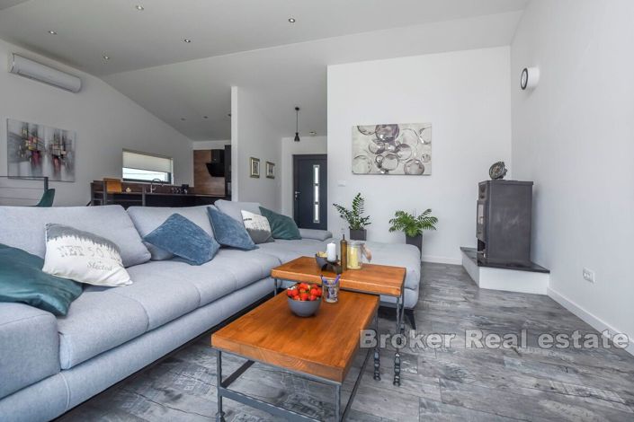 Image No.3-Villa de 3 chambres à vendre à Rogoznica