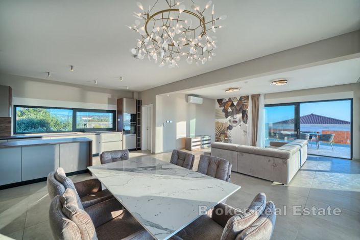 Image No.8-Villa de 4 chambres à vendre à Primošten