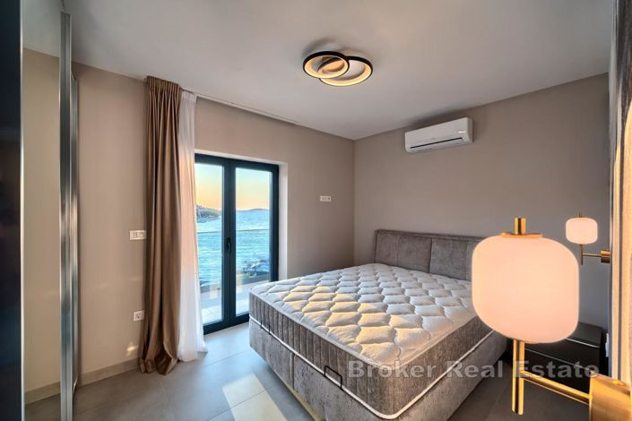 Image No.17-Villa de 4 chambres à vendre à Rogoznica