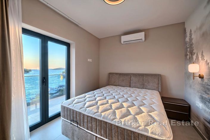 Image No.18-Villa de 4 chambres à vendre à Rogoznica