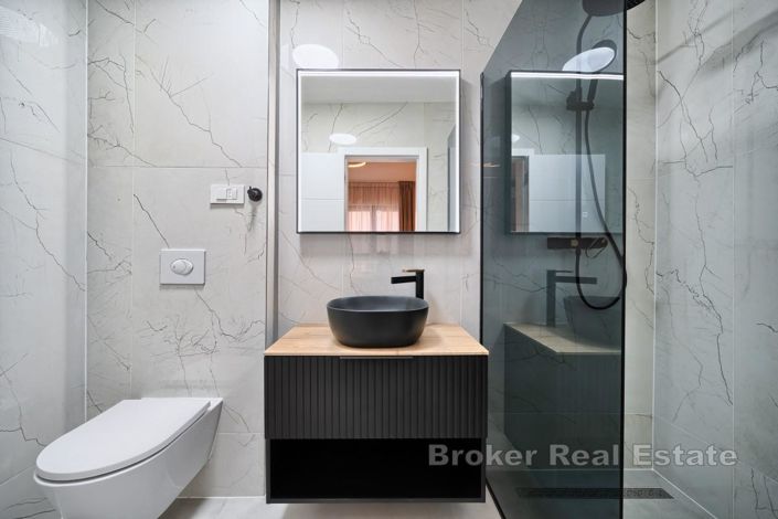 Image No.20-Villa de 4 chambres à vendre à Rogoznica