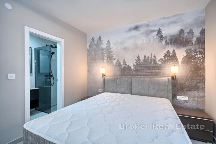 Image No.22-Villa de 4 chambres à vendre à Rogoznica