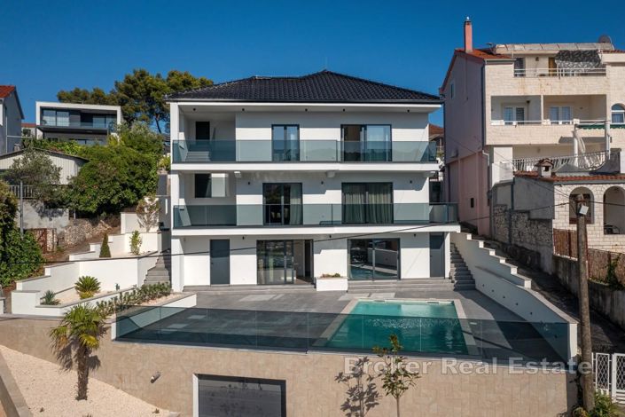 Image No.5-Villa de 4 chambres à vendre à Rogoznica