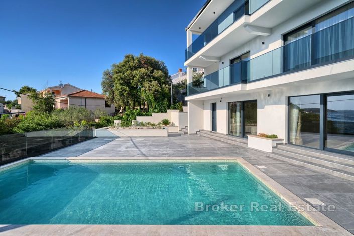 Image No.6-Villa de 4 chambres à vendre à Rogoznica