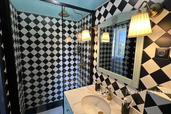 Image No.11-Appartement de 4 chambres à vendre à Split