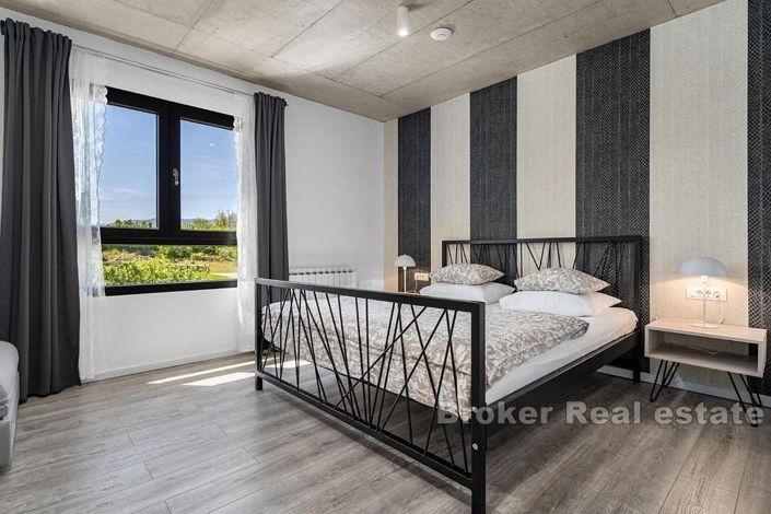 Image No.7-Villa de 3 chambres à vendre à Sinj