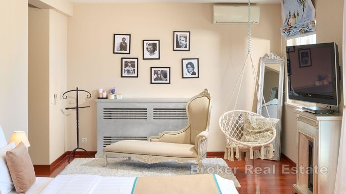 Image No.18-Villa de 5 chambres à vendre à Split