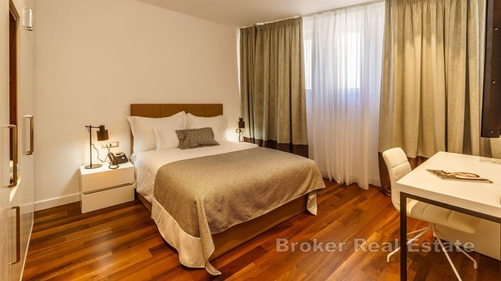 Image No.8-Appartement de 11 chambres à vendre à Split