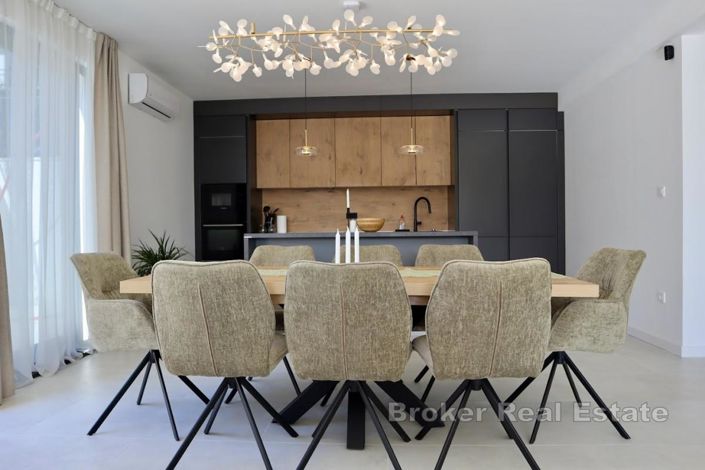 Image No.7-4 Bed Villa for sale