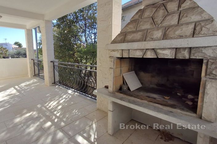 Image No.3-4 Bed Villa for sale