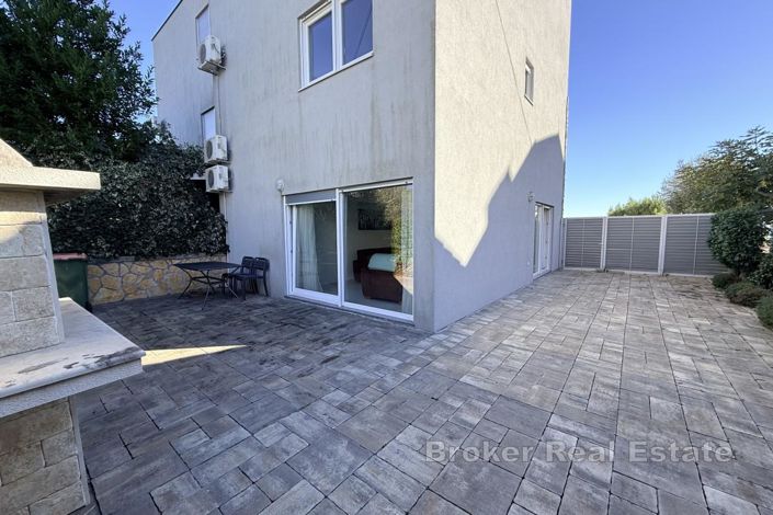 Image No.11-3 Bed Apartment for sale