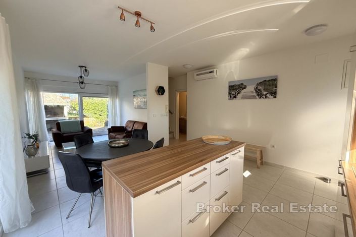 Image No.2-Appartement de 3 chambres à vendre à Sukošan