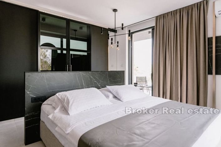 Image No.13-4 Bed Villa for sale