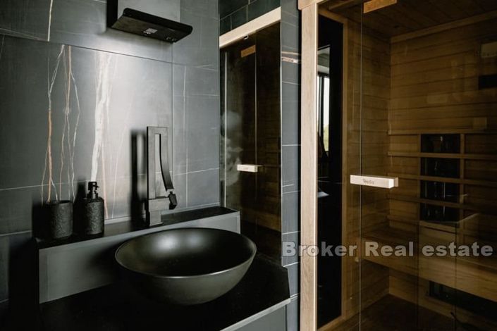 Image No.16-4 Bed Villa for sale