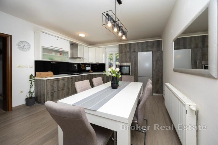 Image No.5-5 Bed Villa for sale