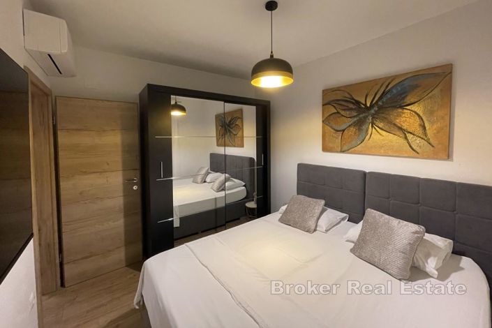 Image No.12-5 Bed Villa for sale