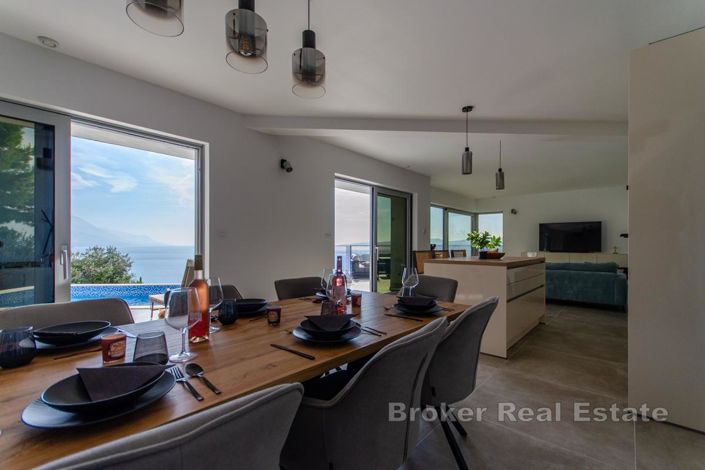 Image No.11-3 Bed Villa for sale