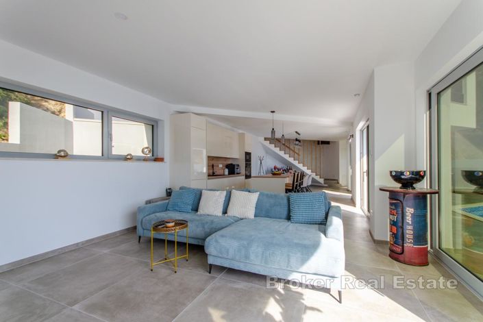 Image No.14-3 Bed Villa for sale