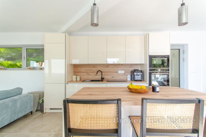 Image No.9-3 Bed Villa for sale