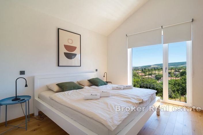 Image No.13-4 Bed Villa for sale