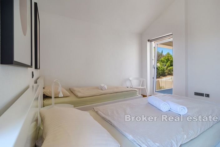 Image No.15-4 Bed Villa for sale