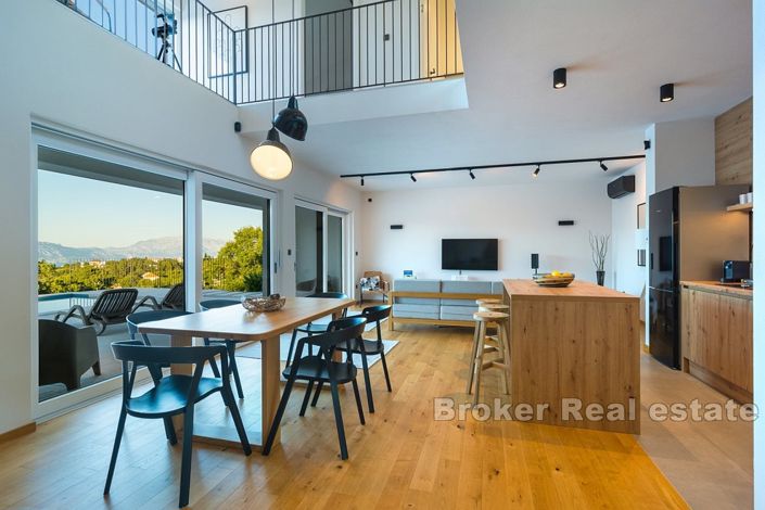 Image No.6-4 Bed Villa for sale