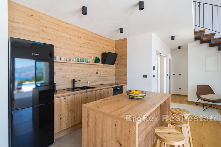 Image No.8-4 Bed Villa for sale