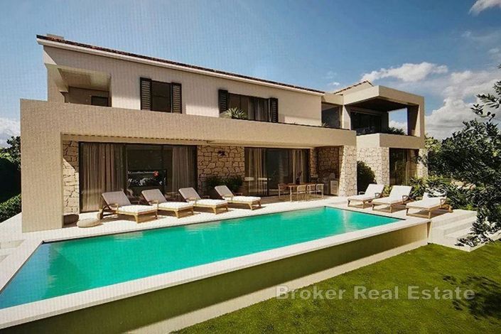 Image No.2-4 Bed Villa for sale