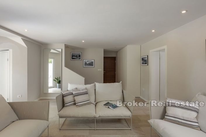 Image No.5-4 Bed Villa for sale