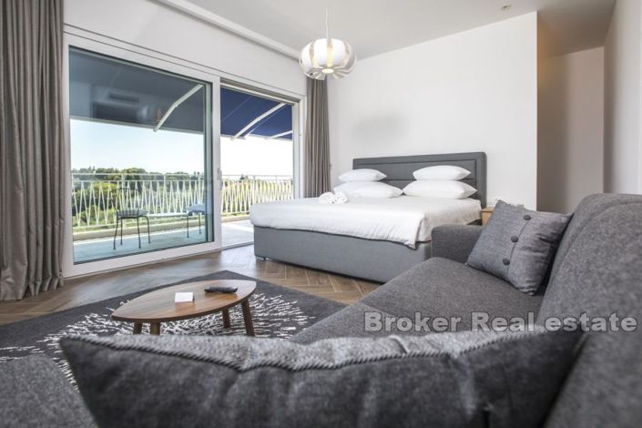 Image No.8-4 Bed Villa for sale