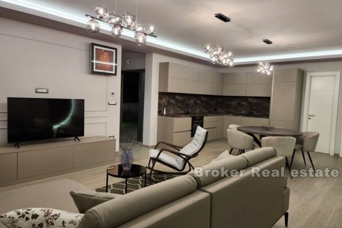 Image No.6-4 Bed Villa for sale