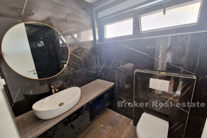 Image No.5-3 Bed Apartment for sale