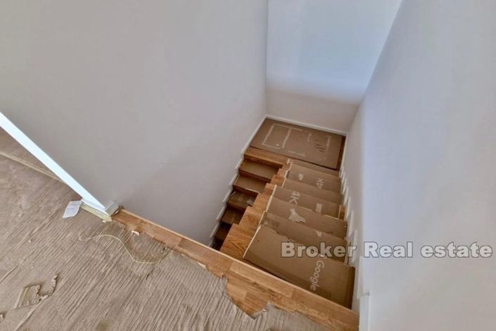 Image No.6-3 Bed Apartment for sale